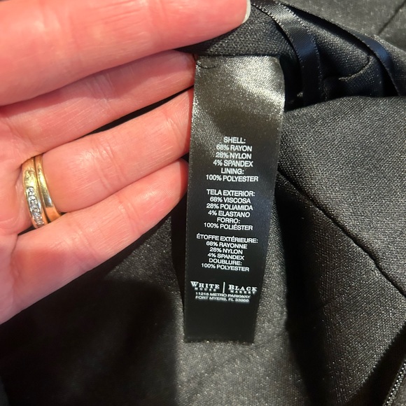 Black White House Black Market Dress 8 - Picture 13 of 13